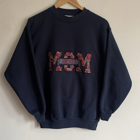 Vintage Hockey Mom Crewneck / Medium / 90s - Picture 1 of 9